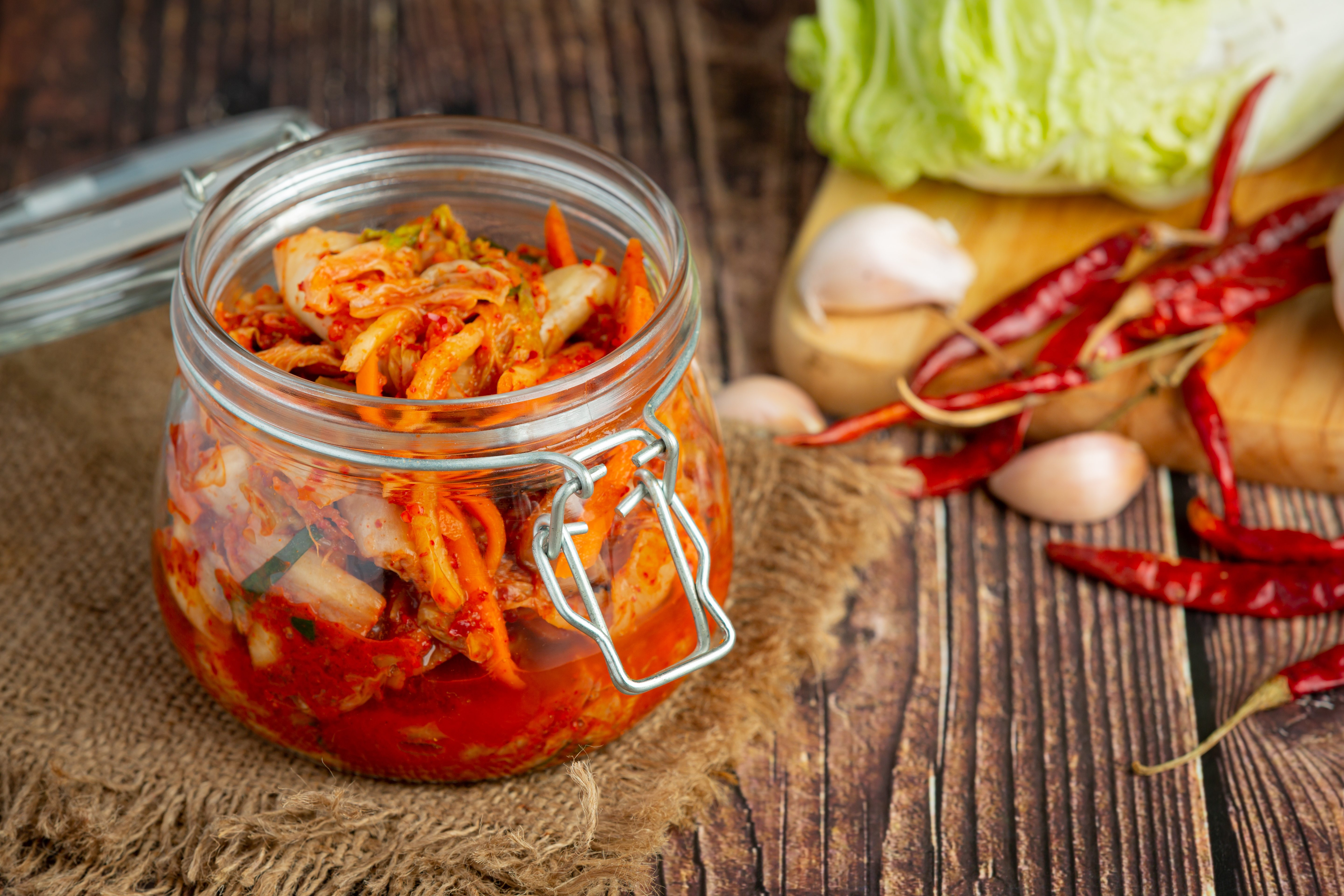 22_ZuTisch_kimchi-ready-eat-glass-jar.jpg